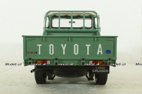 Toyota Land Cruiser 40 Pick Up, green, KYO8958FG, Kyosho 1:18