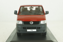 Volkswagen T5 red 2003, CLC564,  IXO 1:43