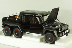 Mercedes G63 AMG 6x6 black, 76306, Autoart 1:18