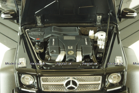 Mercedes G63 AMG 6x6 black, 76306, Autoart 1:18