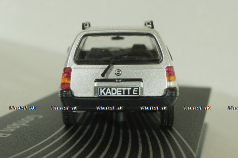 Opel Kadett Caravan (E), Gordon Brown 1988, silver, OPCD133, Opel Collection Designer #133 1:43