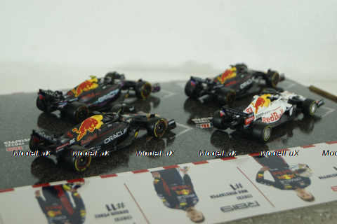 Red Bull RB16B #33, RB18 #1, RB19 #1, RB19 #11,  M. Verstappen – S. Perez, F1 SET BU38092-PACK, Формула 1, Bburago 1:43