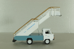 ТПС-22(452) Уаз-452 Трап самолетный Аэрофлот, металл, Ручная работа 1:43