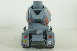 Berliet GRH 230 Cement mixer year 1976 blue / grey, Hachette 1:43