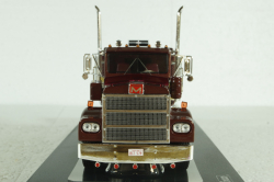 Marmon CHDT, red metallic,1980,TR157.22, IXO 1:43