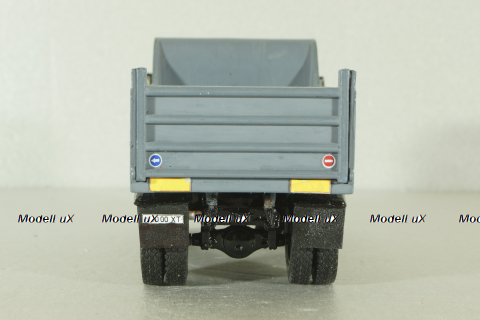 Маз-555102 самосвал 1988 бежево-серый, НАП (конверсия) 1:43