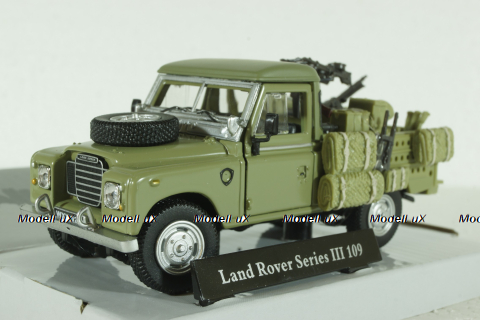 Land Rover Series III 109,  Cararama 1:43