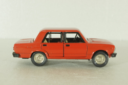 Ваз-2105, А39, август 84г., Тантал/Радон 1:43