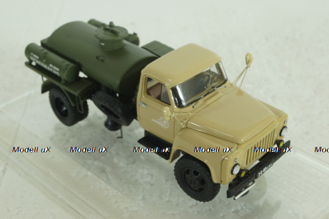 Газ-52 МЗ-3607 Автомобиль-заправщик колхоз им. Дзержинского 1973 г.,105226, , DiP Models 1:43 (Реплика)