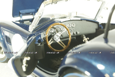 Shelby Cobra 427 S/C, dark blue/white, KYO8047DB, Kyosho 1:18