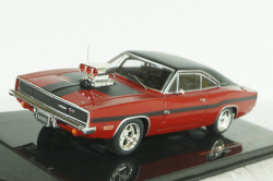 Dodge Charger R/T year 1970 red/black, CLC475N.22, IXO 1:43