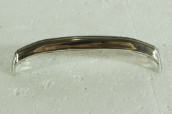 Бампер передний на Ford 1:18