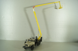 Урал-4320-0911 c подъемником ВС-22, бежевый, Nik Models 1:43