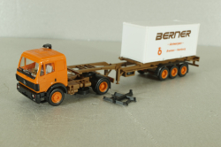 Mercedes SK 1748 tractor with semi trailer Berner 1988, orange, Herpa 1:87