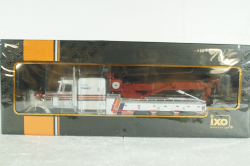 Peterbilt 359 Wrecker, white, towing automobile, TTR030.22, IXO 1:43
