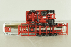 Volvo FH 12 Globetrotter XL with semi-trailer tank "Transport de jongh", blue/chrome, 145350, Herpa 1:87