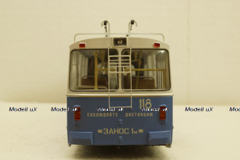 ЗиУ-10 (ЗиУ-683) троллейбус (бело-голубой), SSM4006, SSM 1:43