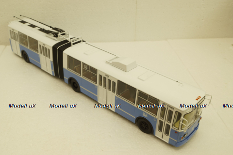 ЗиУ-10 (ЗиУ-683) троллейбус (бело-голубой), SSM4006, SSM 1:43