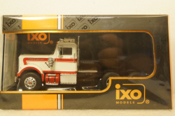 White Western Star 4864, 1970, TR107, IXO 1:43