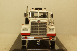 White Western Star 4864, 1970, TR107, IXO 1:43