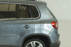 Volkswagen Tiguan 2007, grey, Schuco 1:43 Уценка!
