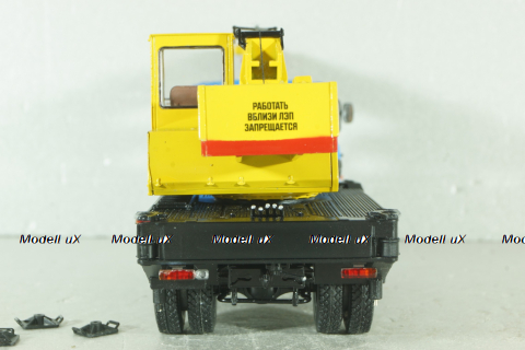 КС-3577 Ивановец, автокран на шасси Маз-5337, синий/желтый,  собран из кита, AVD models 1:43
