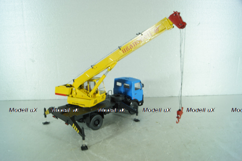 КС-3577 Ивановец, автокран на шасси Маз-5337, синий/желтый,  собран из кита, AVD models 1:43