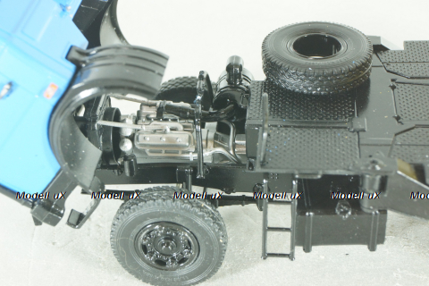 КС-3577 Ивановец, автокран на шасси Маз-5337, синий/желтый,  собран из кита, AVD models 1:43