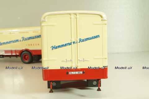Krupp Titan with trailer "Hemmersam & Rasmussen" Lubeck, cream/red,  Minichamps 1:43