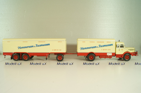 Krupp Titan with trailer "Hemmersam & Rasmussen" Lubeck, cream/red,  Minichamps 1:43