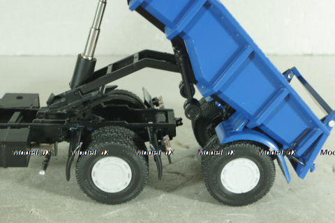 Маз-5432 с п/прицепом самосвалом Маз-5232В откидывающая кабина, зелений/синій, Deagostini + АвтоИстория 1:43