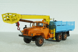 Урал-4320, Бурильно-крановая машина, Model43 1:43