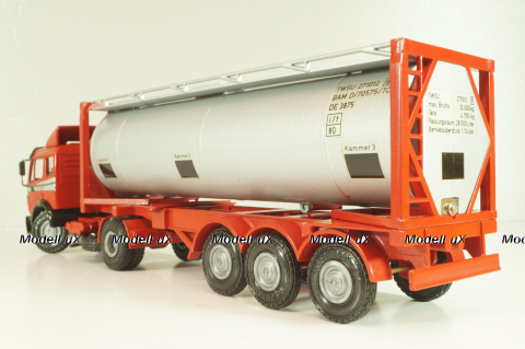 Mercedes-Benz 1748 S  tractor with semi trailer tankwechsel system, red/silver, 317/2, NZG 1:43