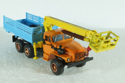 Урал-4320, Бурильно-крановая машина, Model43 1:43
