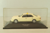 Mercedes-Benz E220 (W210) Taxi 1995, beige, B66005731, Herpa 1:43