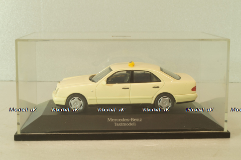 Mercedes-Benz E220 (W210) Taxi 1995, beige, B66005731, Herpa 1:43