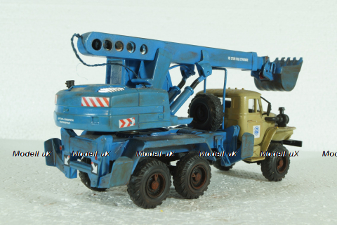 Урал-4320 экскаватор-планировщик, Model43 1:43