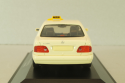 Mercedes-Benz E220 (W210) Taxi 1995, beige, B66005731, Herpa 1:43
