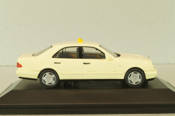 Mercedes-Benz E220 (W210) Taxi 1995, beige, B66005731, Herpa 1:43