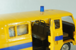 Уаз-452, милиция, Тантал/Радон (Конверсия) 1:43