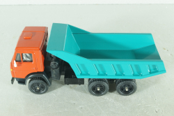 Камаз-5511 самосвал, 1984г., Арек  1:43