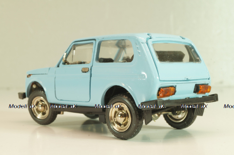 Ваз-2121 Нива, голубая, апрель 1991г., Тантал/Радон 1:43