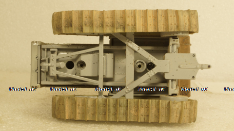 Сталинец со стальной кабиной, Алник43 1:43