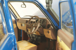 Toyota Land Cruiser 60 1981, blue, w/roof rack + (08956XBL), KYO8956XL, Kyosho 1:18