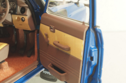 Toyota Land Cruiser 60 1981, blue, w/roof rack + (08956XBL), KYO8956XL, Kyosho 1:18