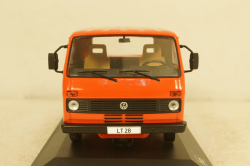 Volkswagen LT 28 1978 Orange, CLC430, IXO 1:43