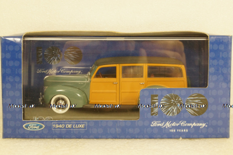 Ford De Luxe 1940, green/wood, 100 years Ford Motor Company, Minichamps 1:43