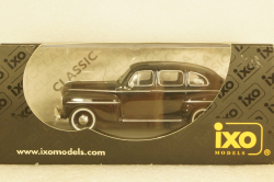 Ford Fordor Sedan 1947 black, IXO 1:43
