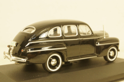 Ford Fordor Sedan 1947 black, IXO 1:43