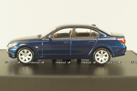 BMW 545i (E60) 2003, dark blue, 03501S, Kyosho 1:43